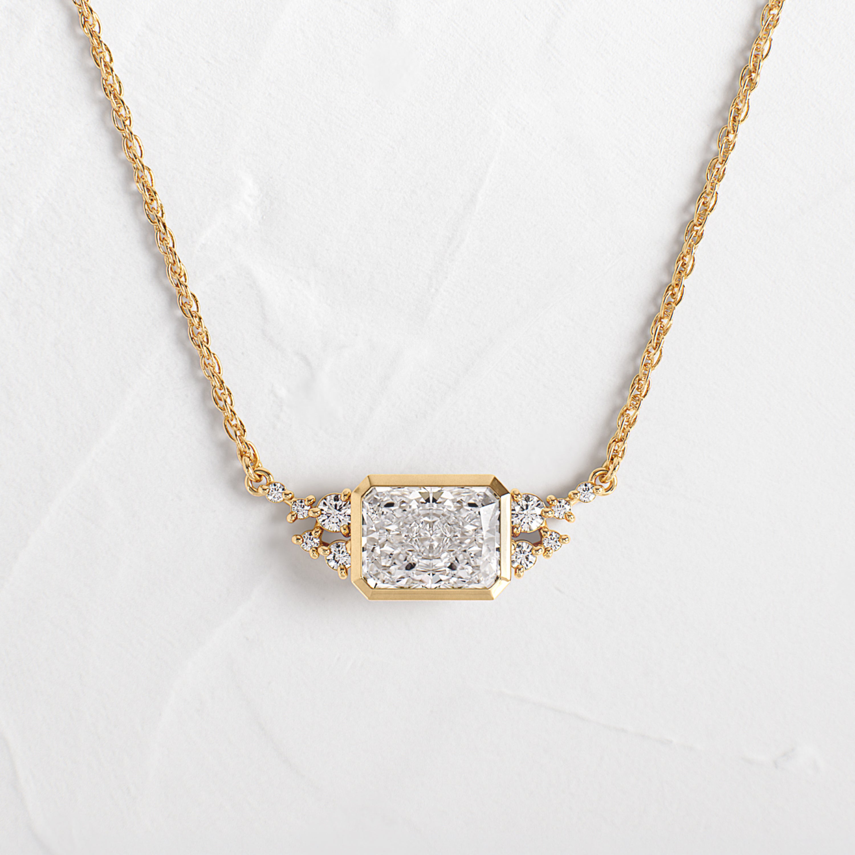 2025_05_WB_Snowdrift_Necklace_