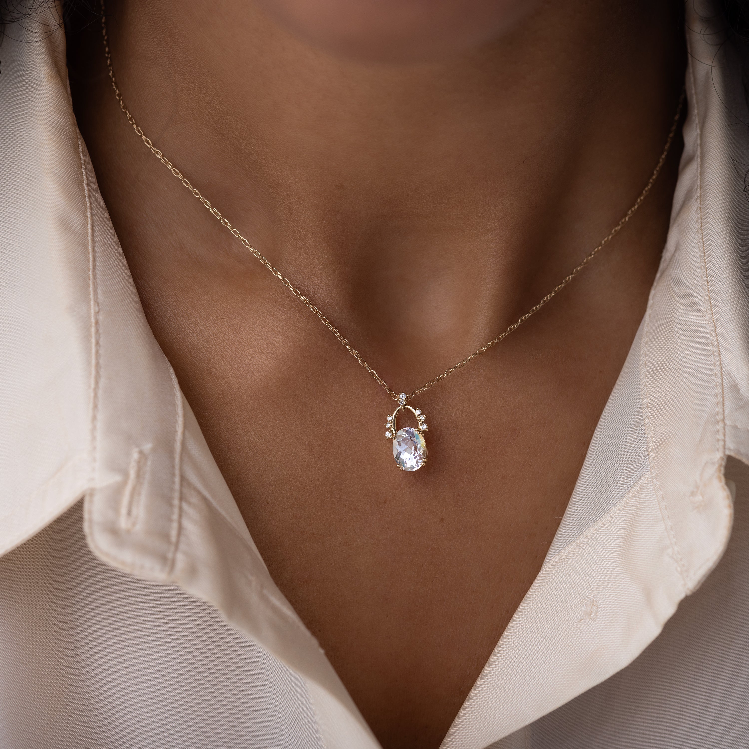 Skylight Necklace, 1.13ct. Madagascar Moonstone | Melanie Casey