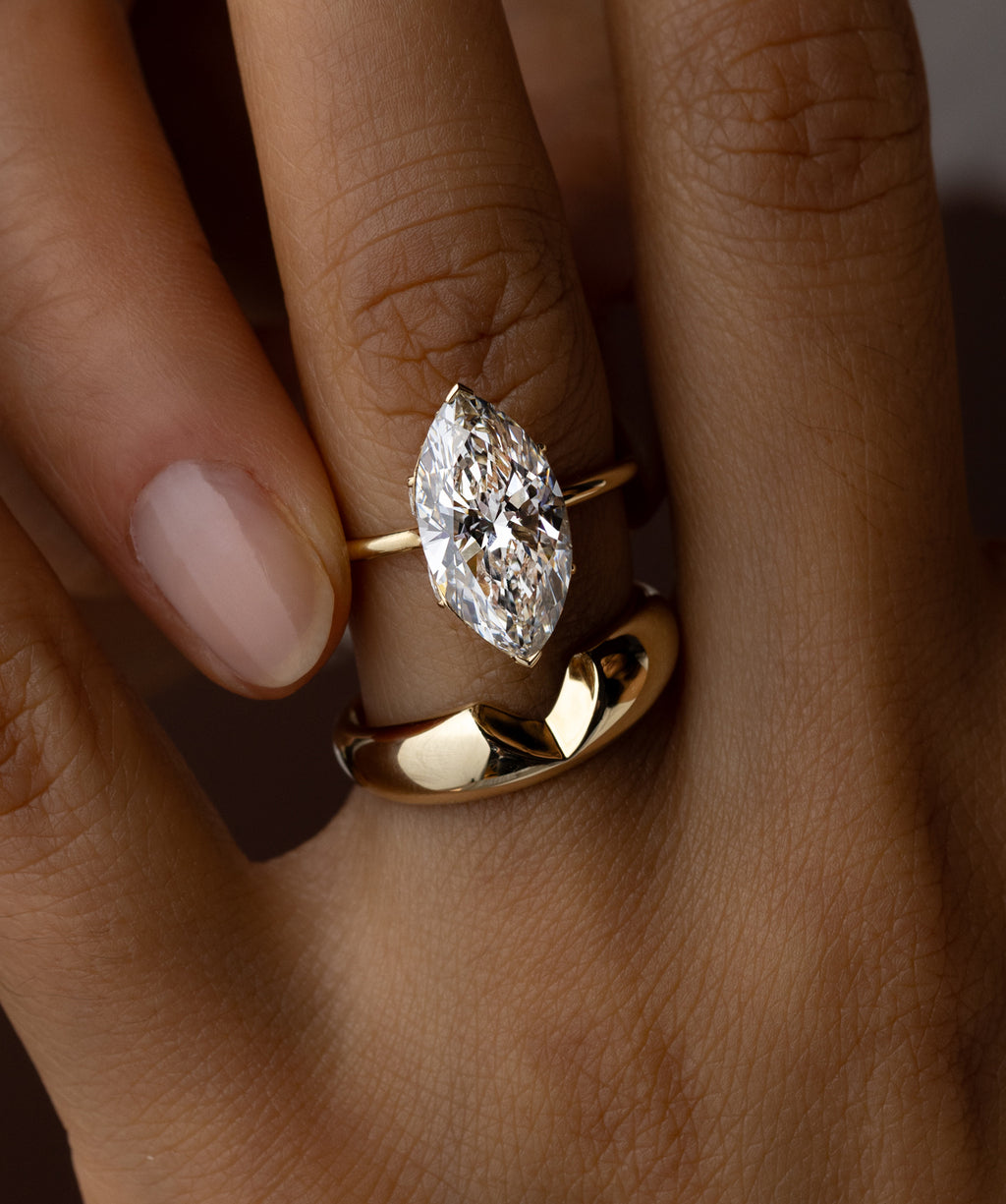 Melanie Casey Allusion Band being worn by a model