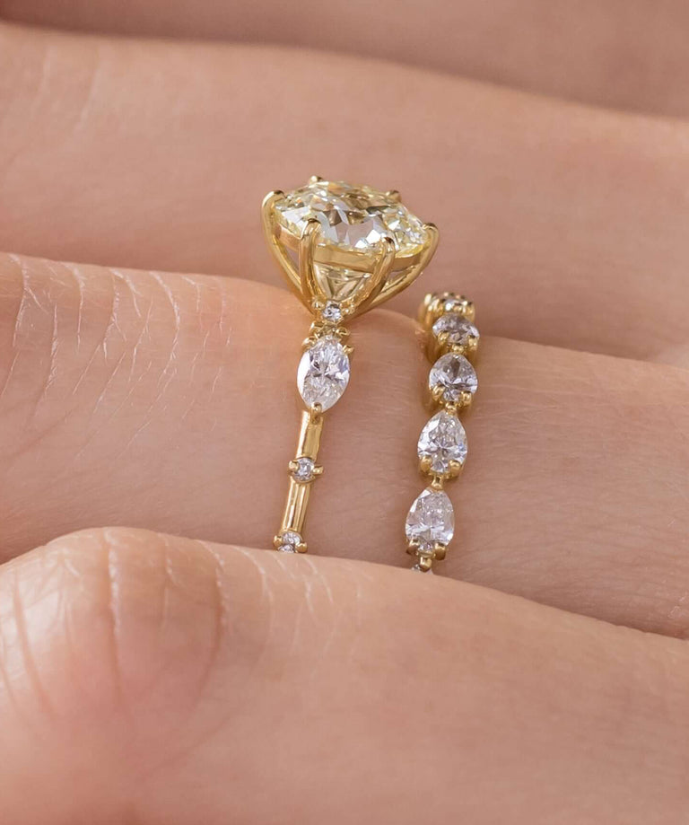 Photo features the Melanie Casey Canvas 1.17ct. Antique Round Cut Natural Champagne Diamond Ring being worn by a model.