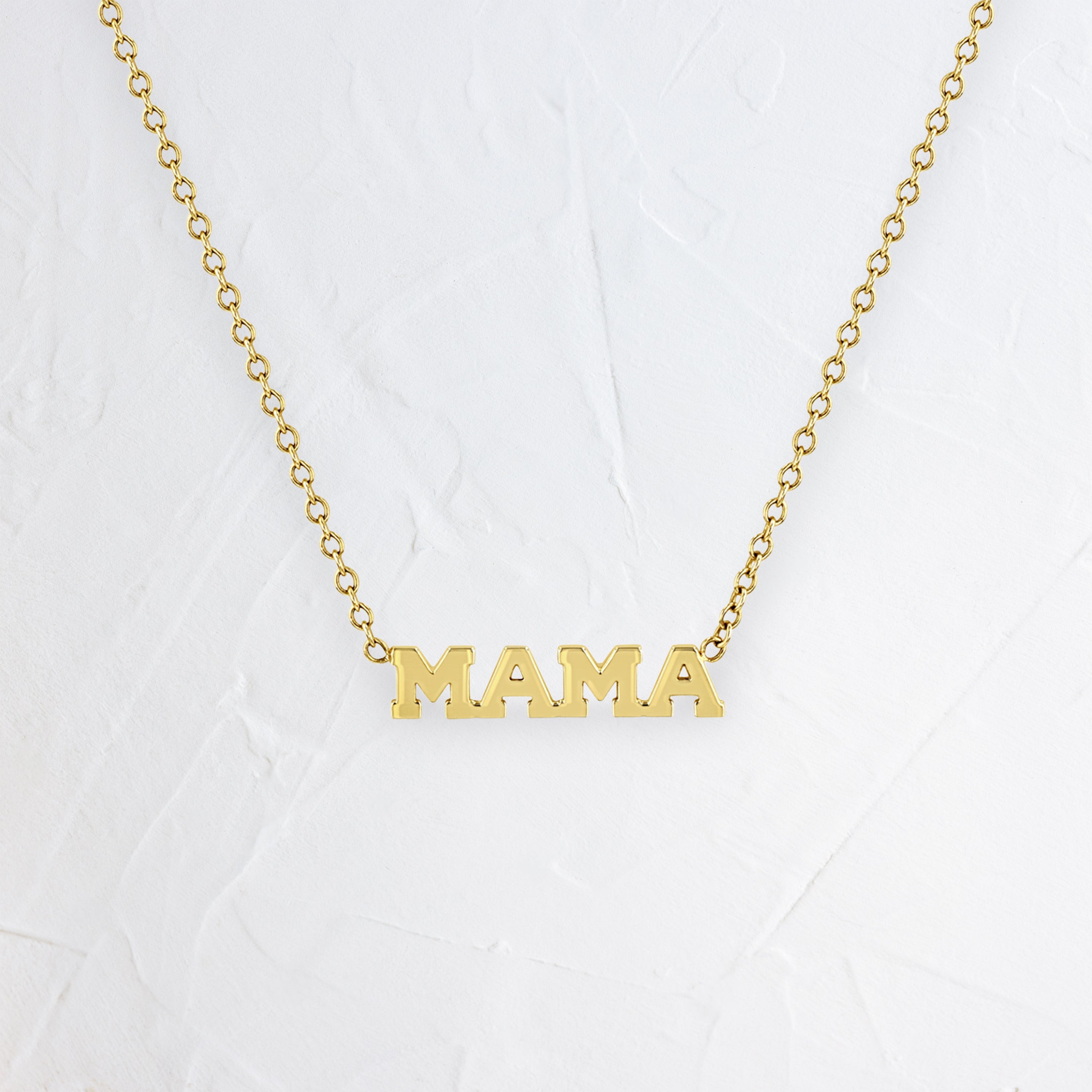 まっこい　　ネックレス 14k Itty Bitty MAMA Necklace - In Stock | Zoe Chicco | Melanie