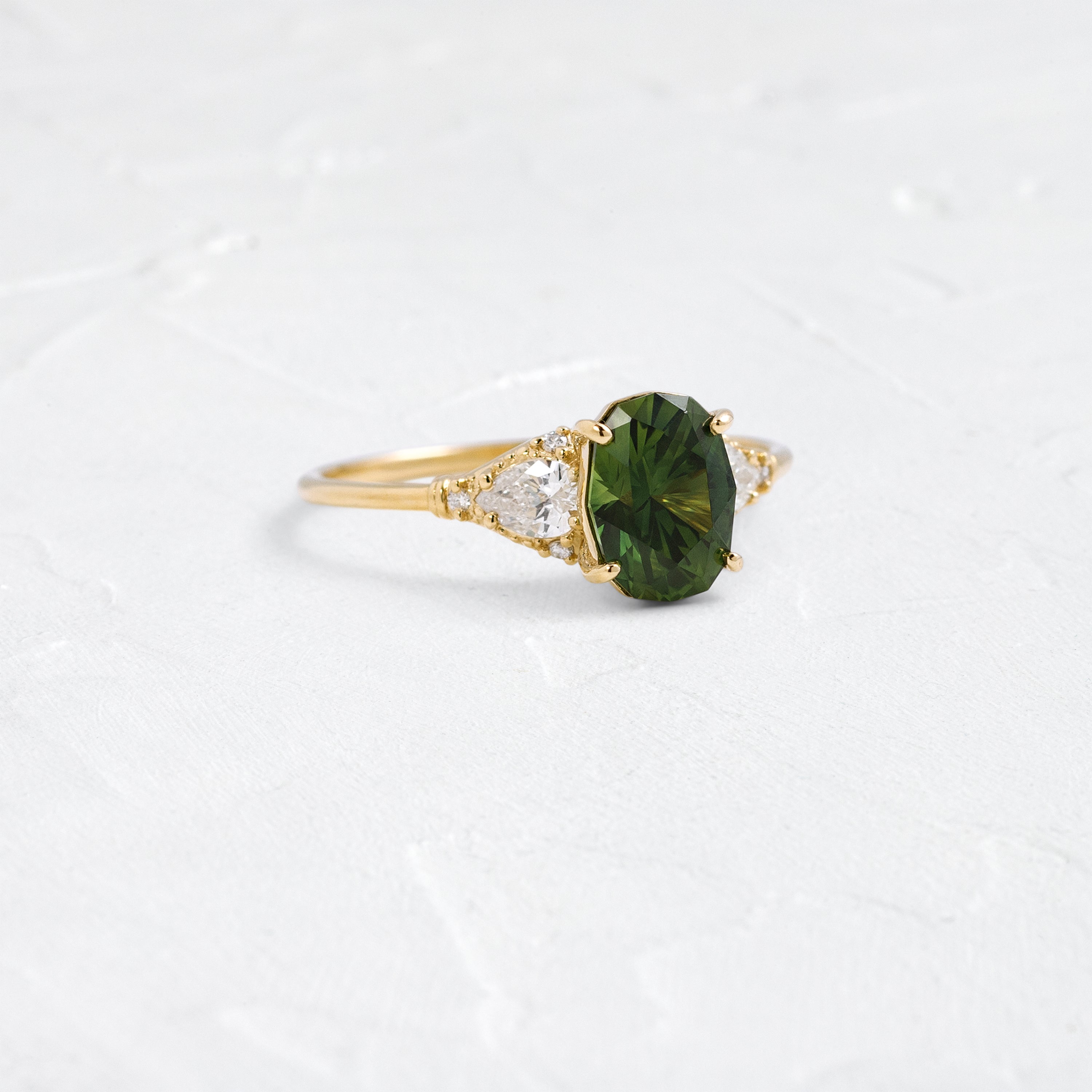 Sunlit Ring, 1.61ct. Green Sapphire | Melanie Casey Fine Jewelry