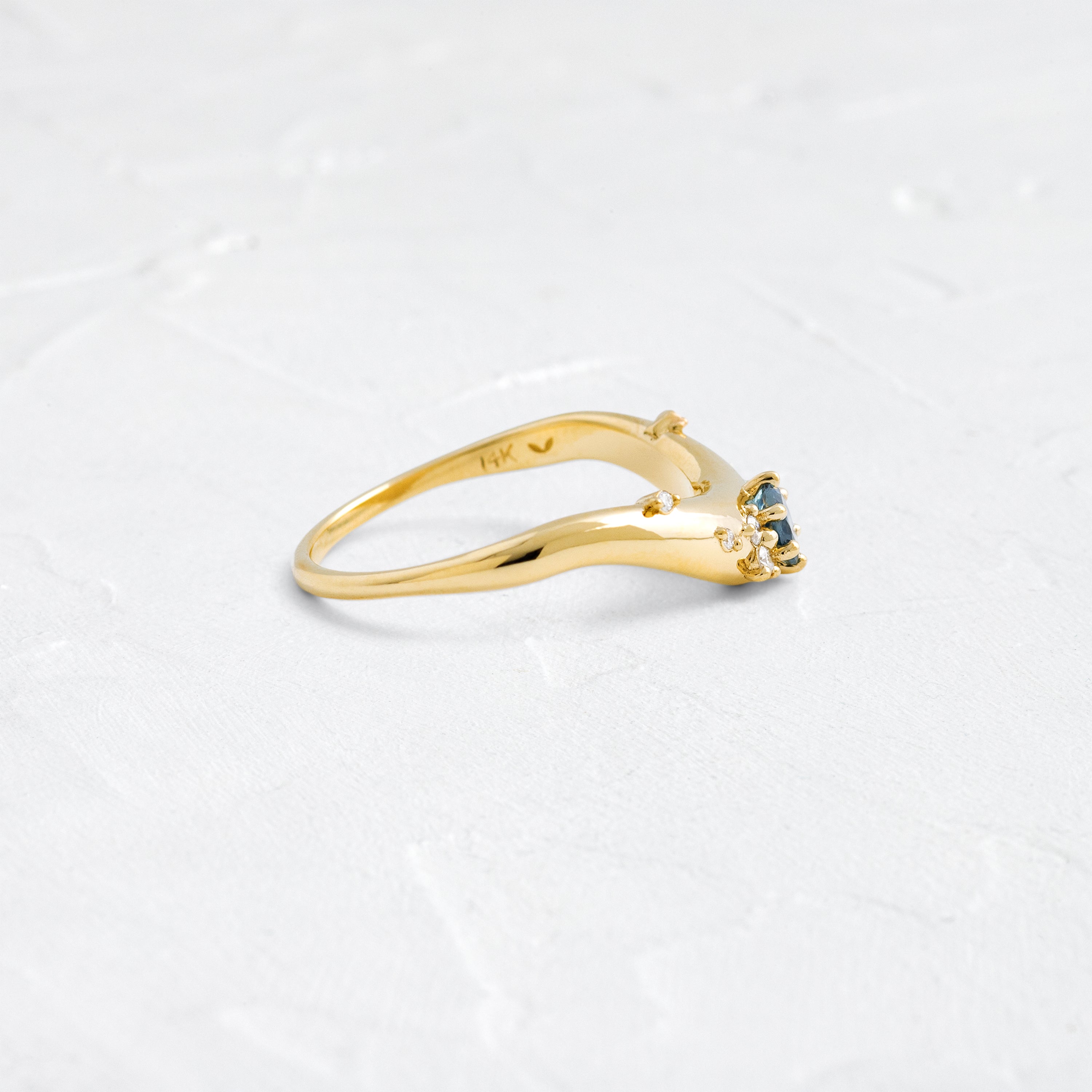 Amplify Cluster Band in Sapphire | Melanie Casey Jewelry