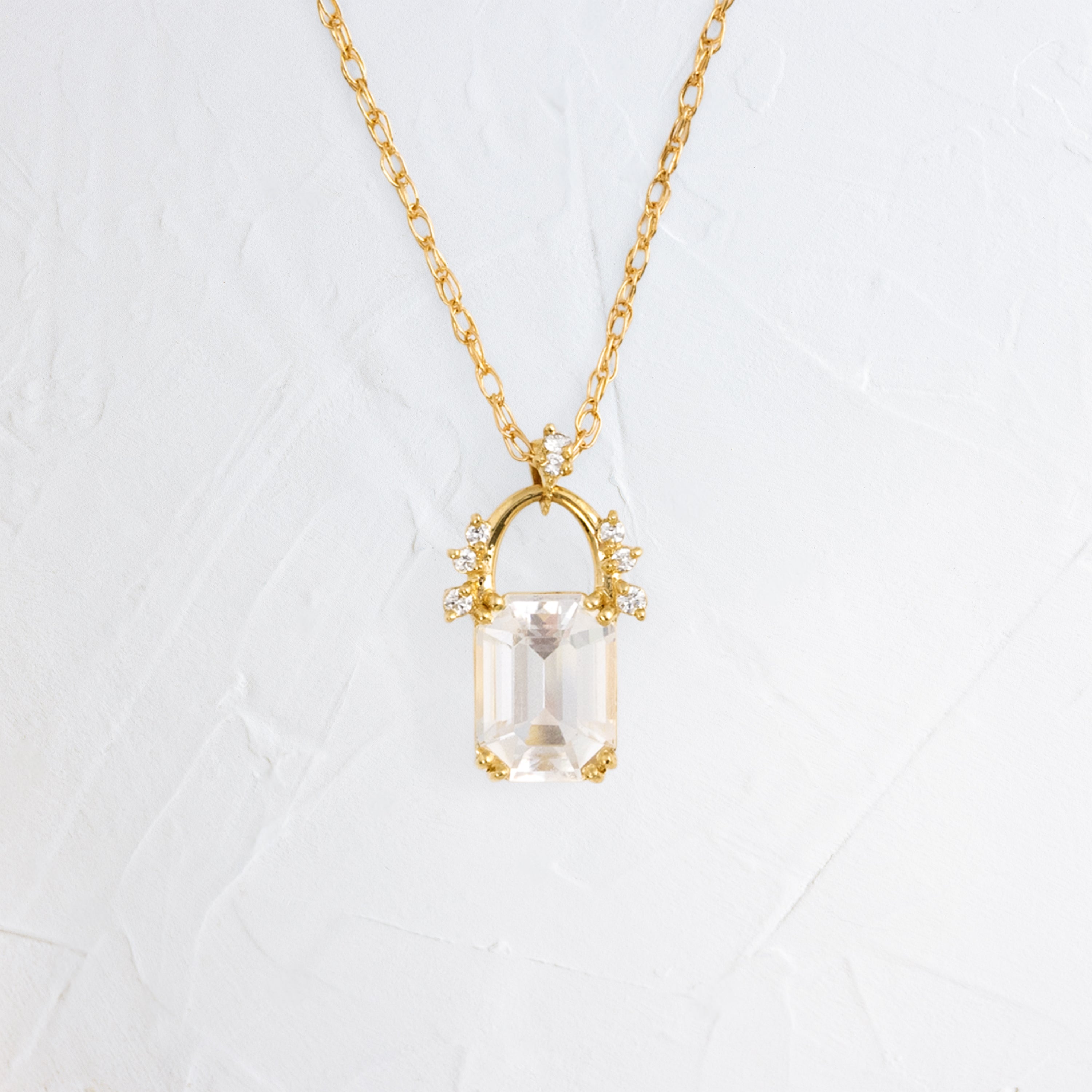 Skylight Necklace, 1.2ct. Madagascar Moonstone | Melanie Casey