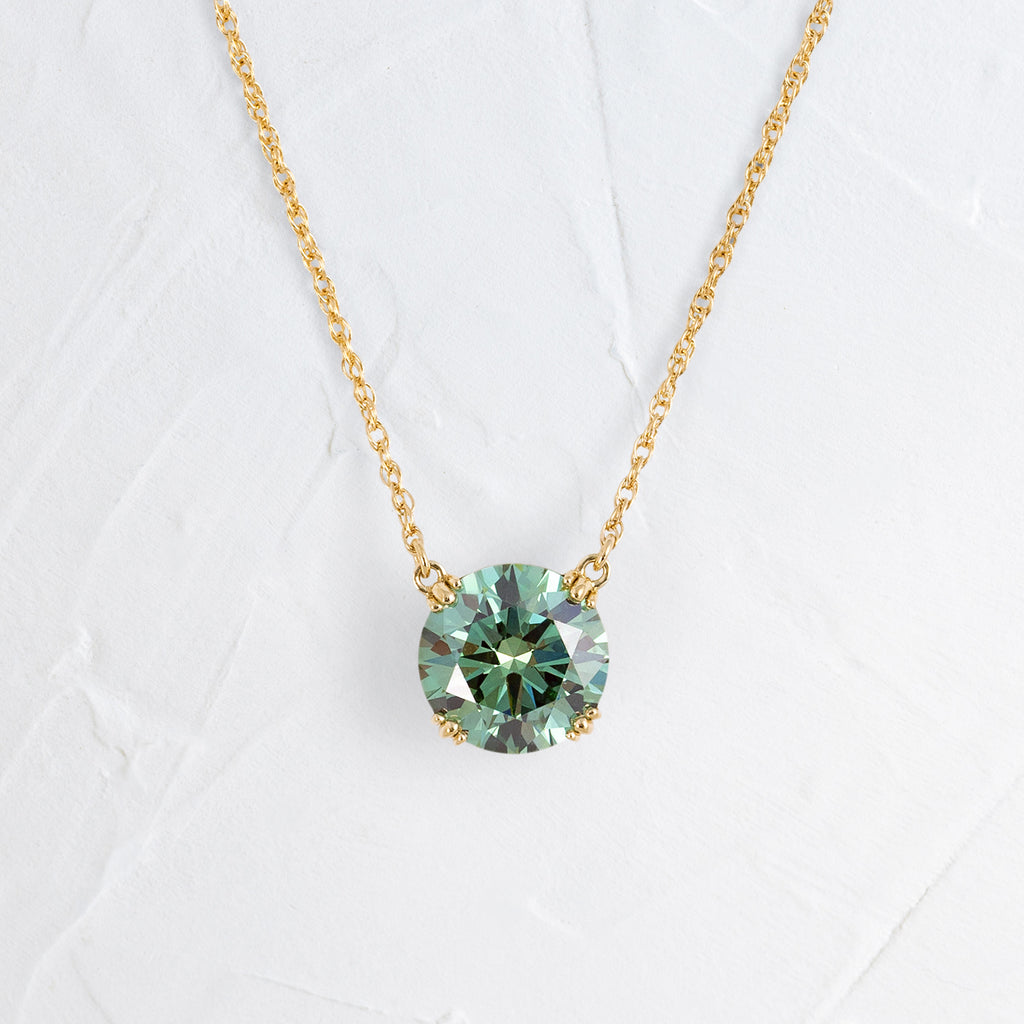 Threaded Necklace, Lab-Grown Round Cut Green Diamond