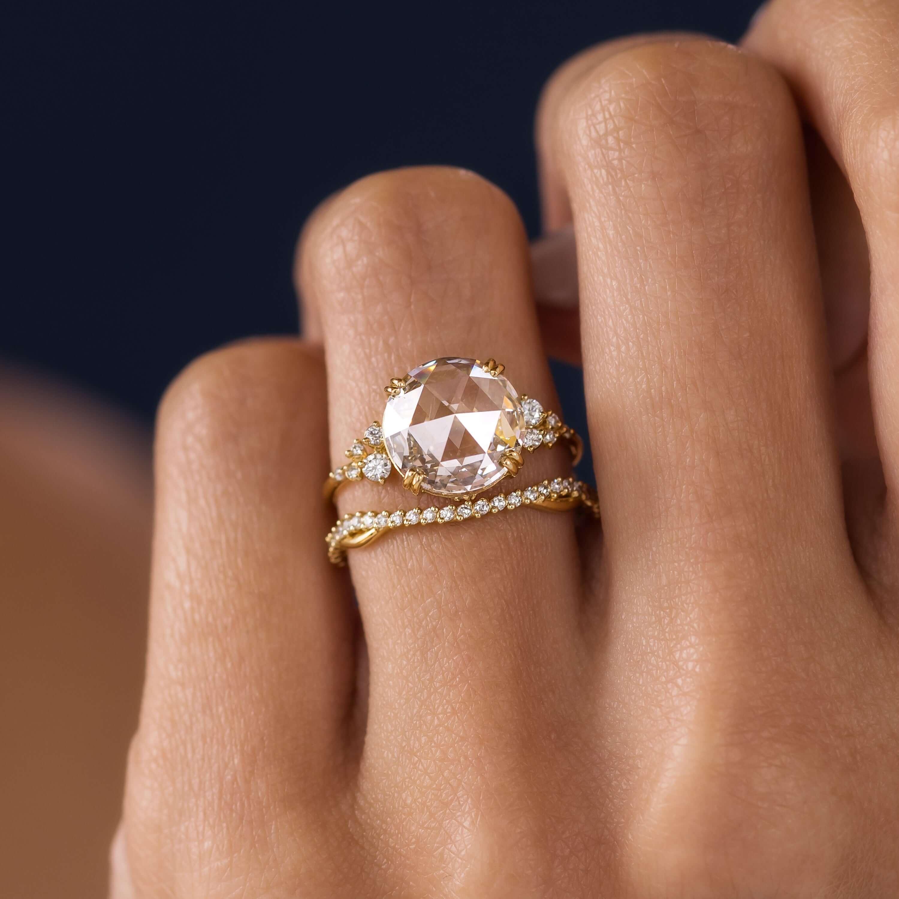 Snowdrift Ring 3.51ct. Lab grown Round Rose Cut Diamond Melanie