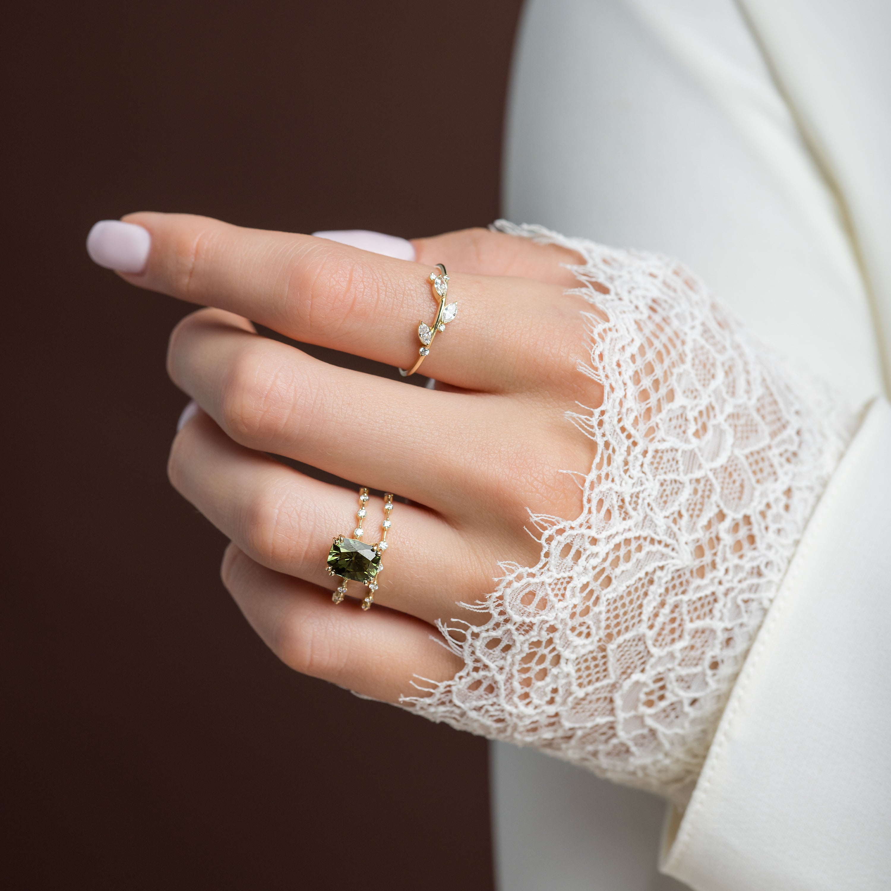 Distance Ring, 2.32ct. Yellowish-Green Thai Sapphire | Melanie
