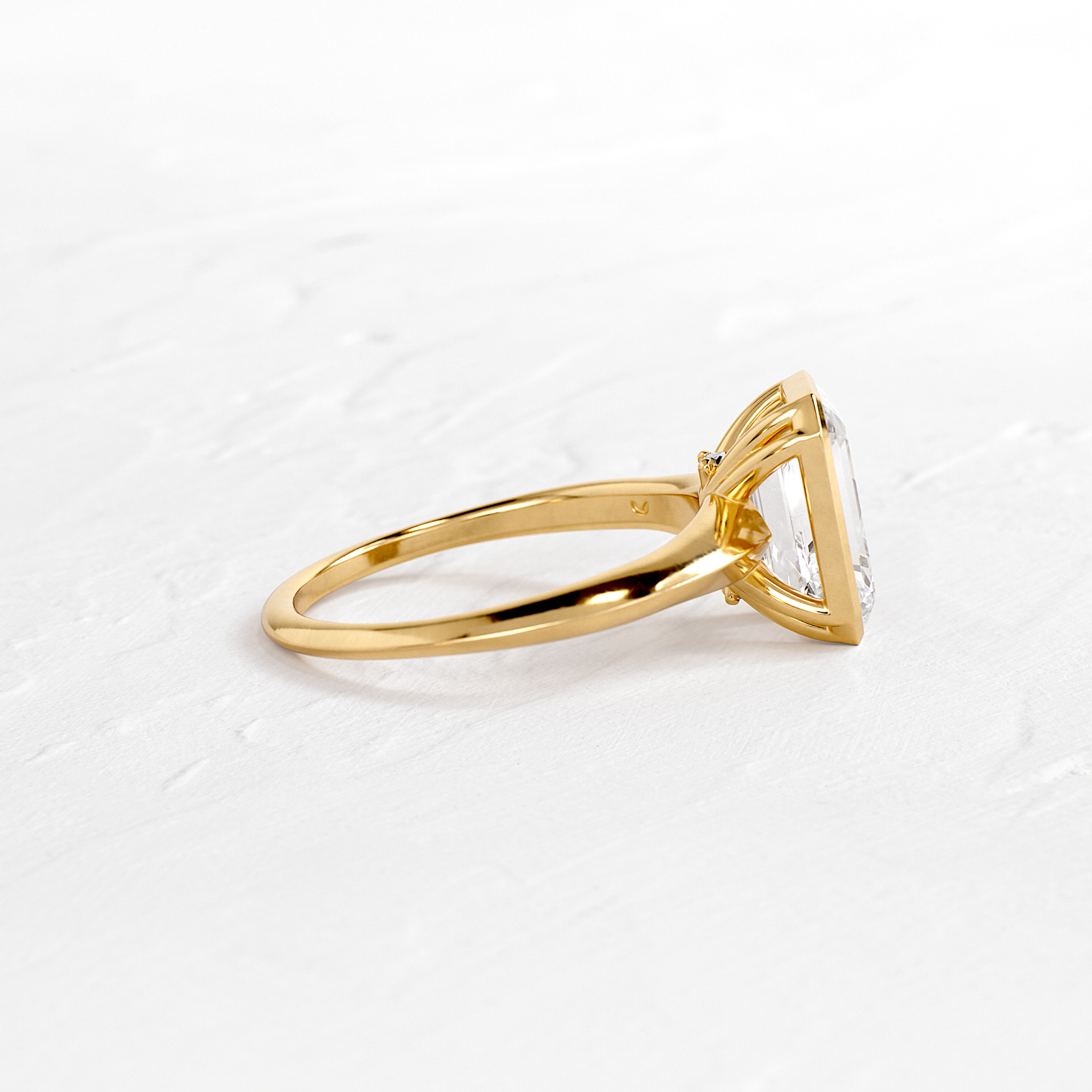 Embankment Ring, Emerald Cut - Melanie Casey