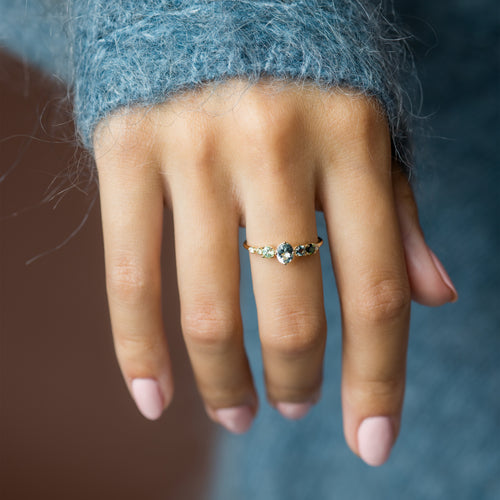 Seafoam Linear Cluster Ring with Aquamarine