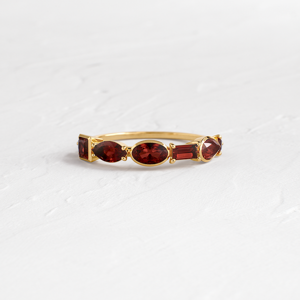 2024_12_WB_Mixed_Cut_Garnet_Ri