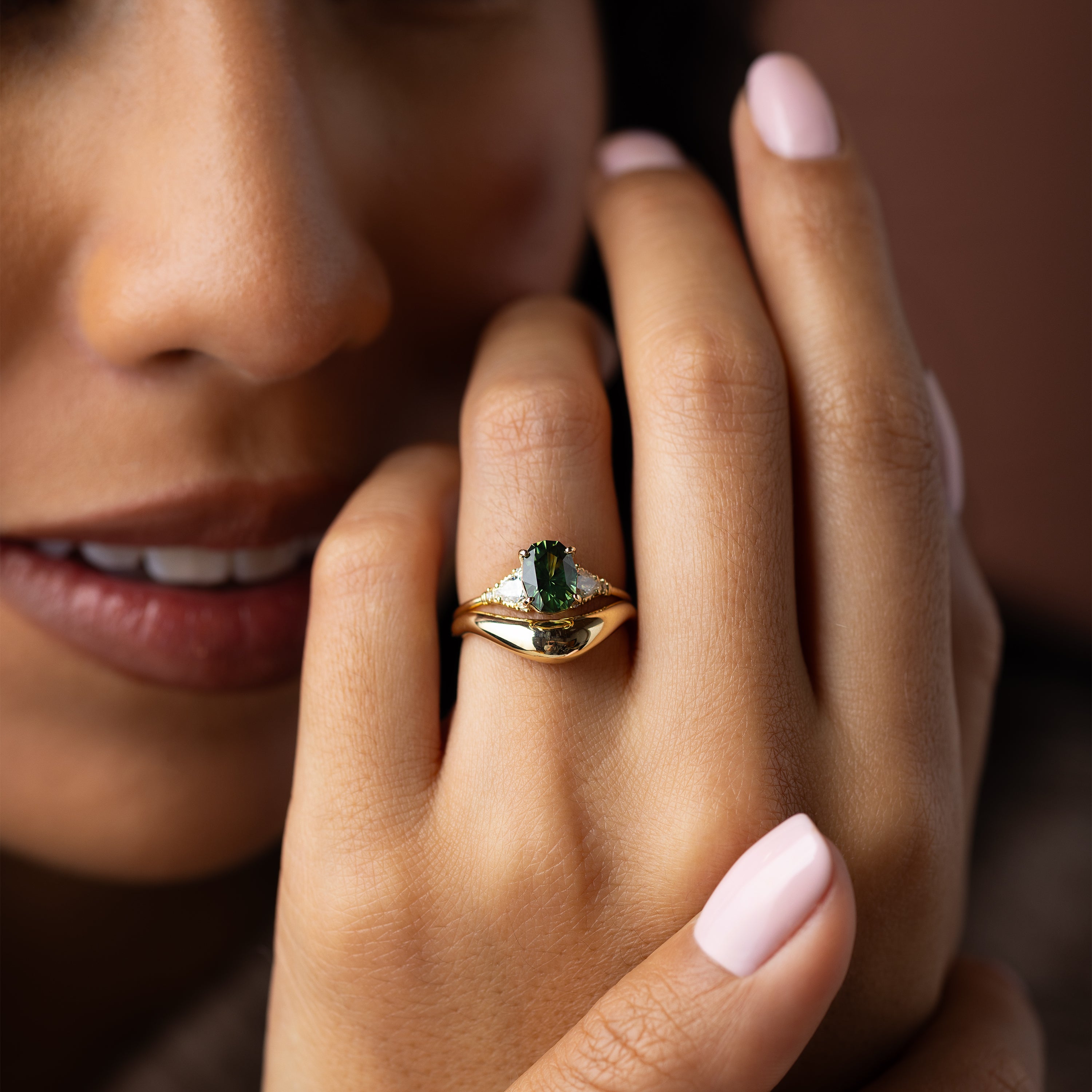 Sunlit Ring, 1.61ct. Green Sapphire | Melanie Casey Fine Jewelry