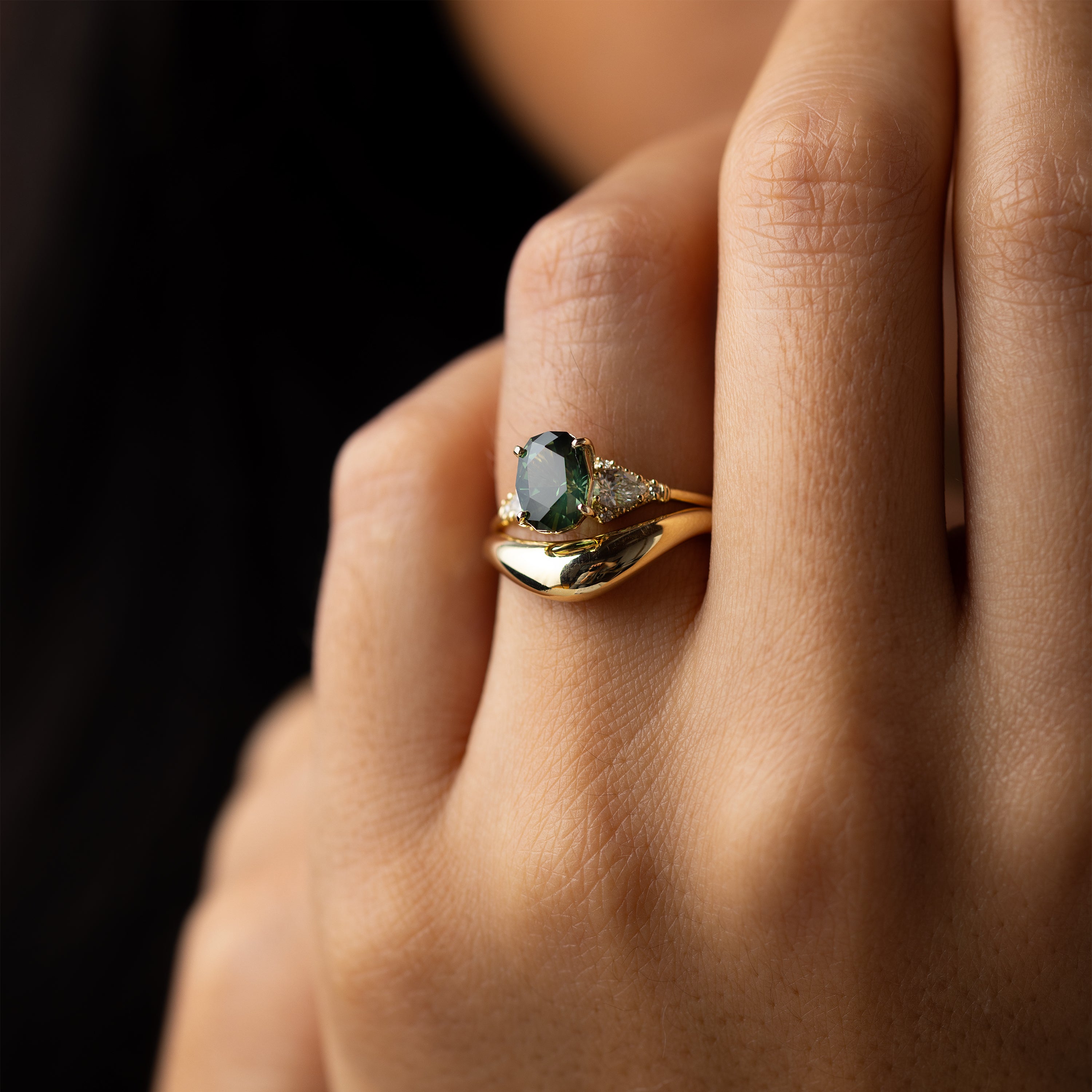 Sunlit Ring, 1.61ct. Green Sapphire | Melanie Casey Fine Jewelry