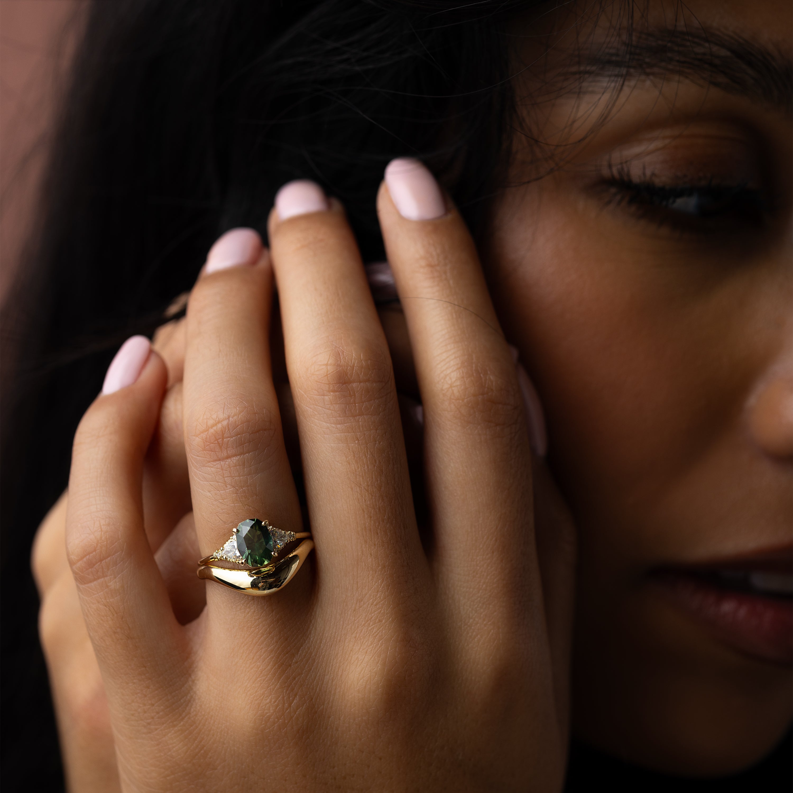 Sunlit Ring, 1.61ct. Green Sapphire | Melanie Casey Fine Jewelry