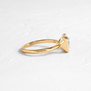 Stanza Ring, Asscher Cut - Melanie Casey