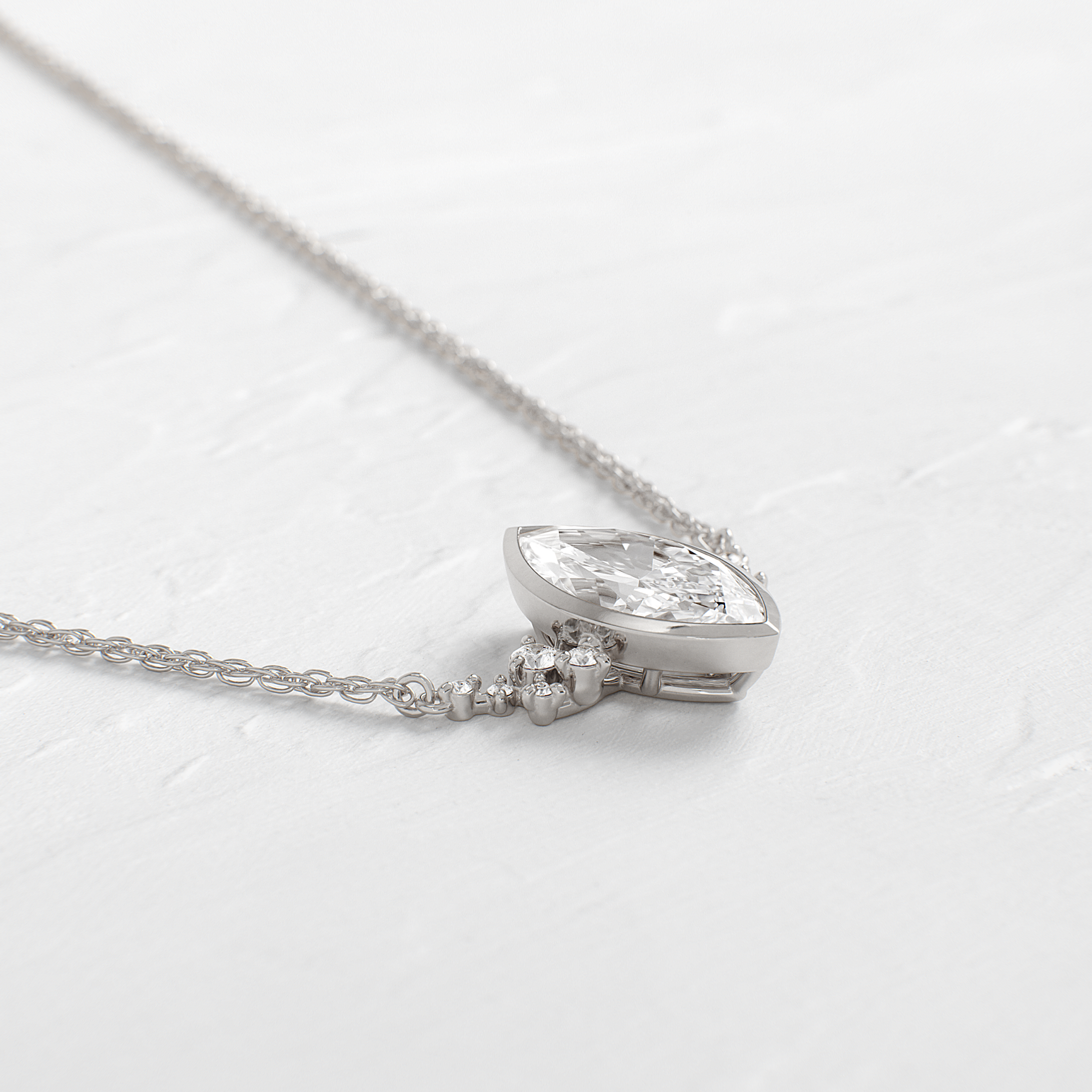 Disney Frozen 2 Necklace and Bracelet ensemble pour enfant