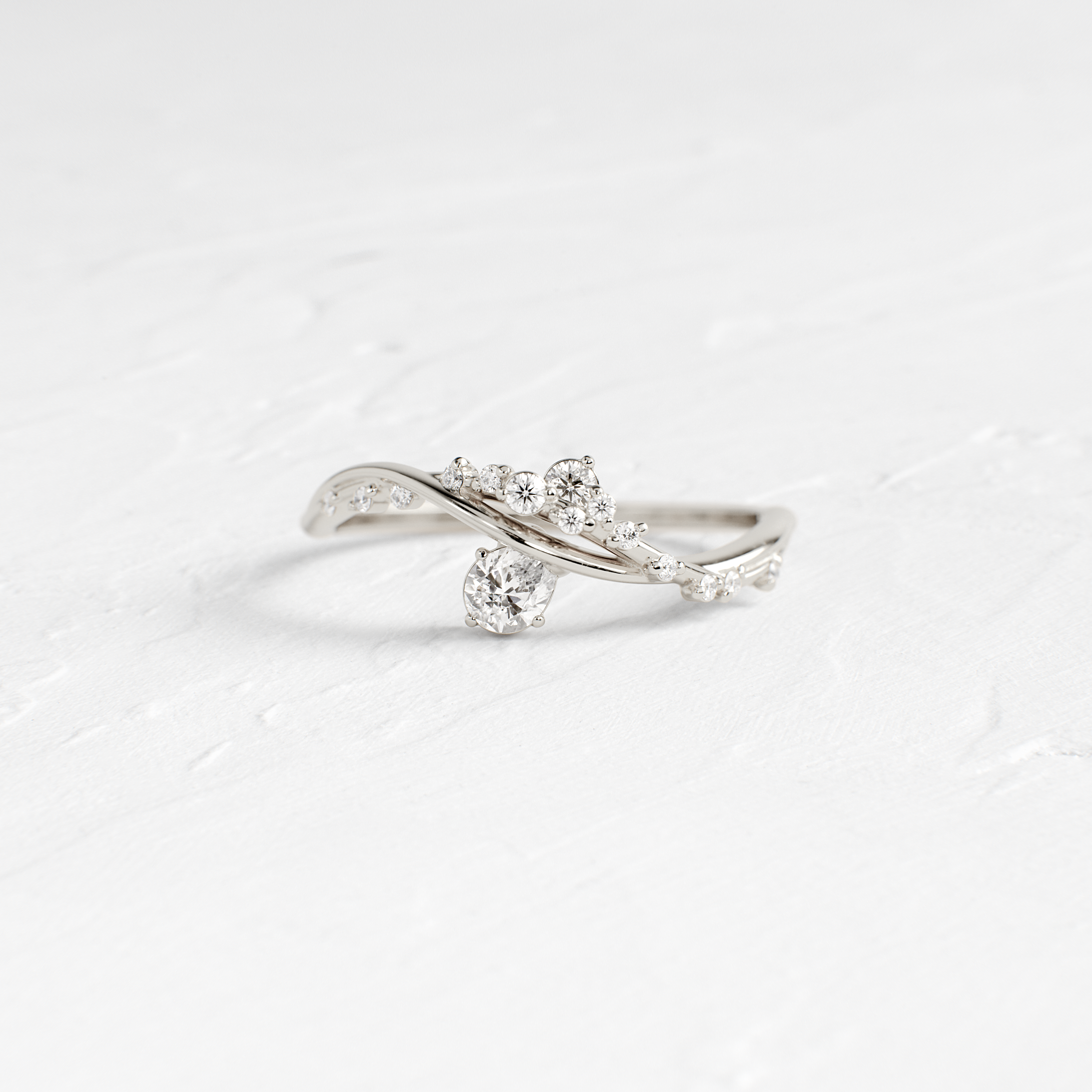 ハローキティの予約済みMelanie Casey K14天然エメラルドリング Along The Vine Ring | Melanie Casey Jewelry