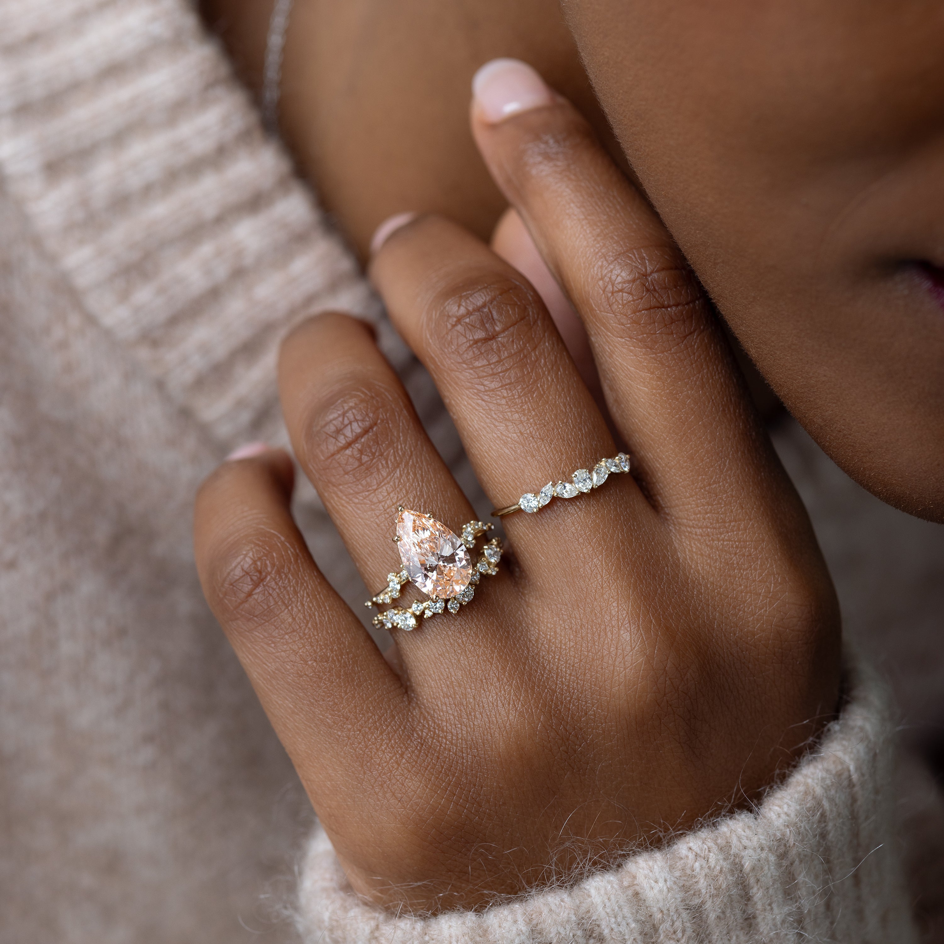 ハローキティの予約済みMelanie Casey K14天然エメラルドリング Wisteria Ring, 3.05ct. Lab-Grown Pink Diamond | Melanie Casey Fine