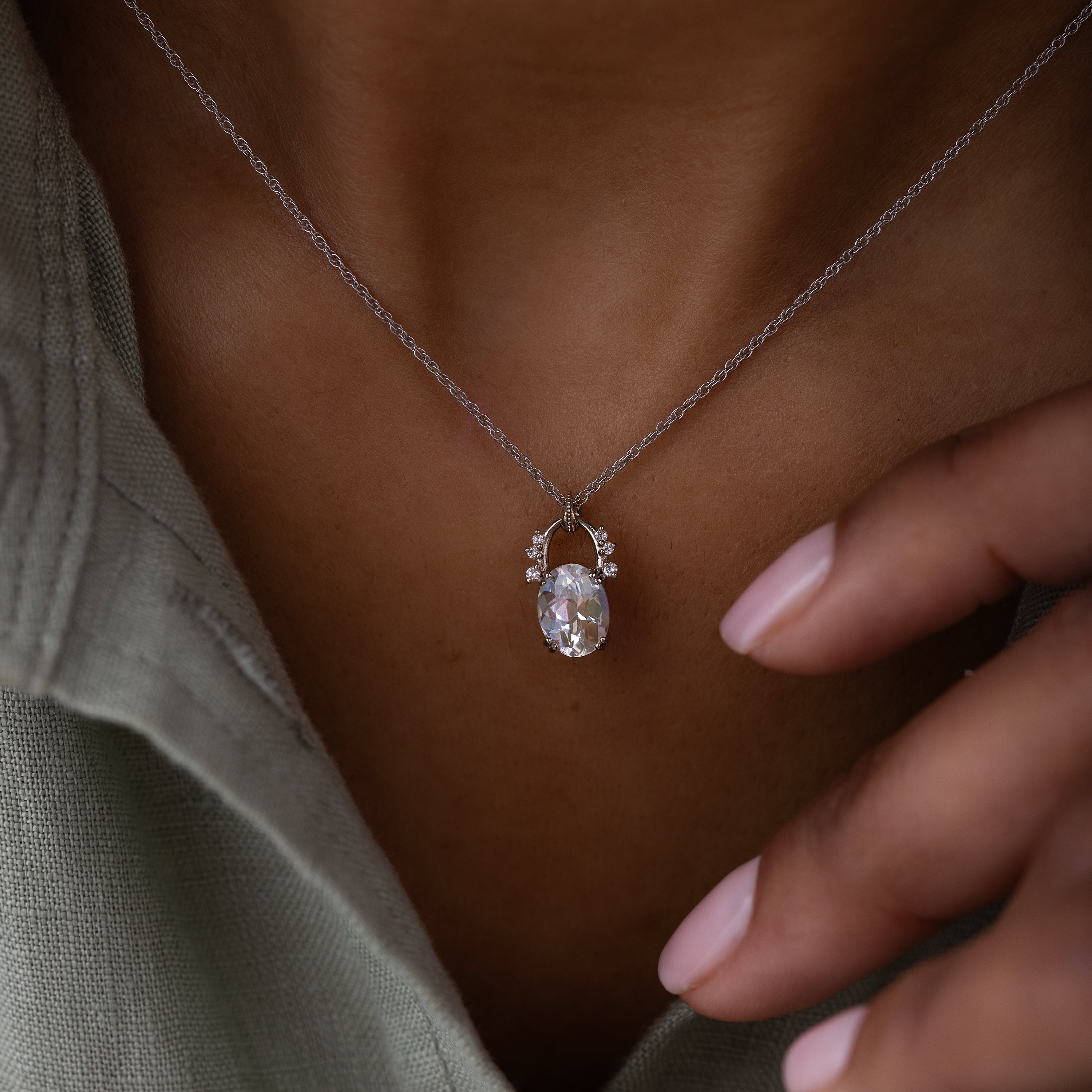 Skylight Necklace, 1.19ct. Madagascar Moonstone | Melanie Casey