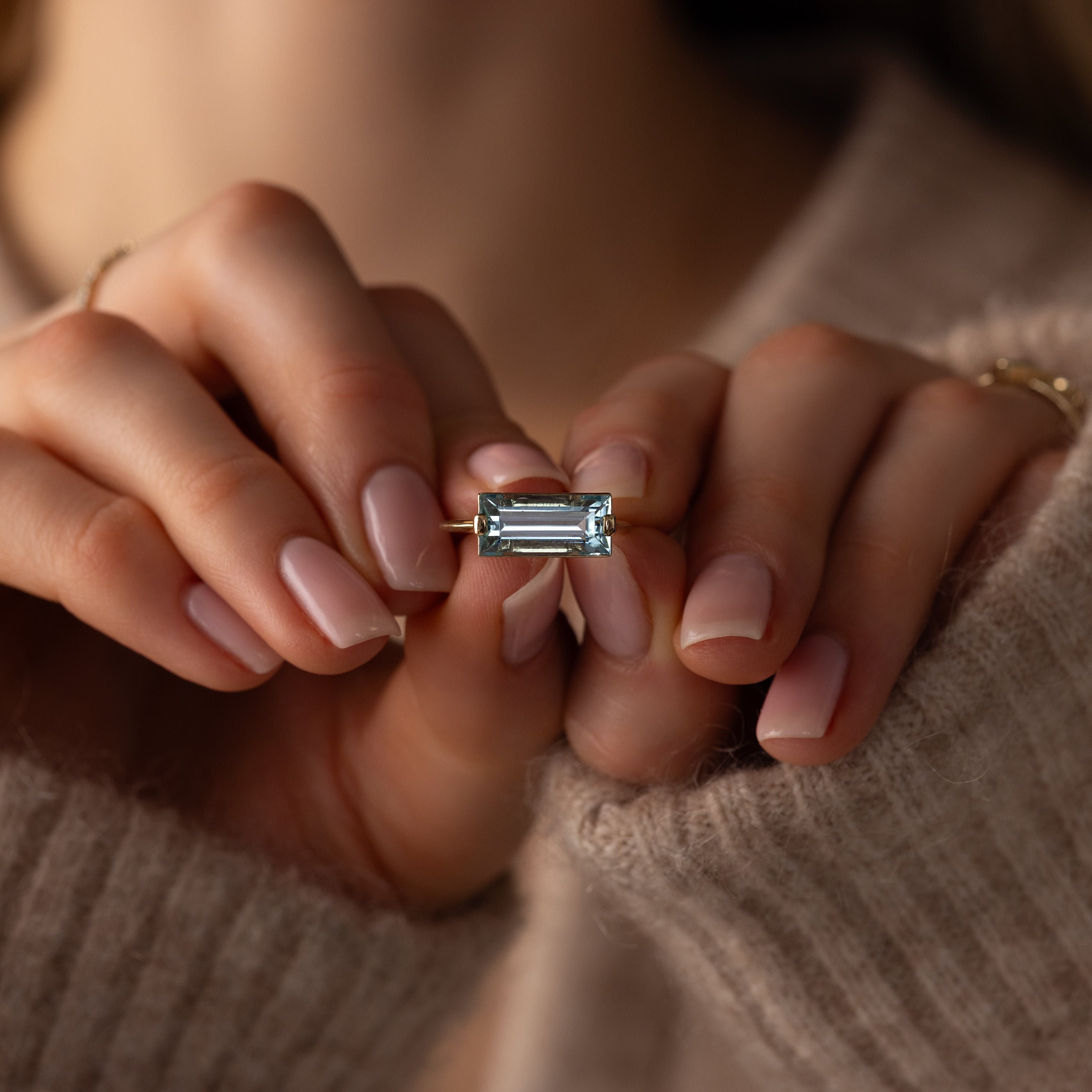 Balladeer Ring, 3.28ct. Mozambique Aquamarine | Melanie Casey Jewelry