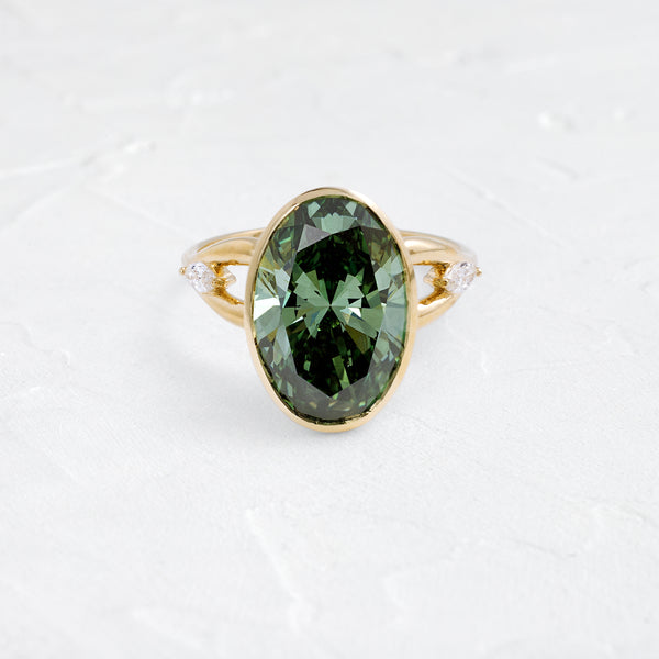 Oracle Ring, 6.01ct. Lab-Grown Green Diamond | Melanie Casey Jewelry