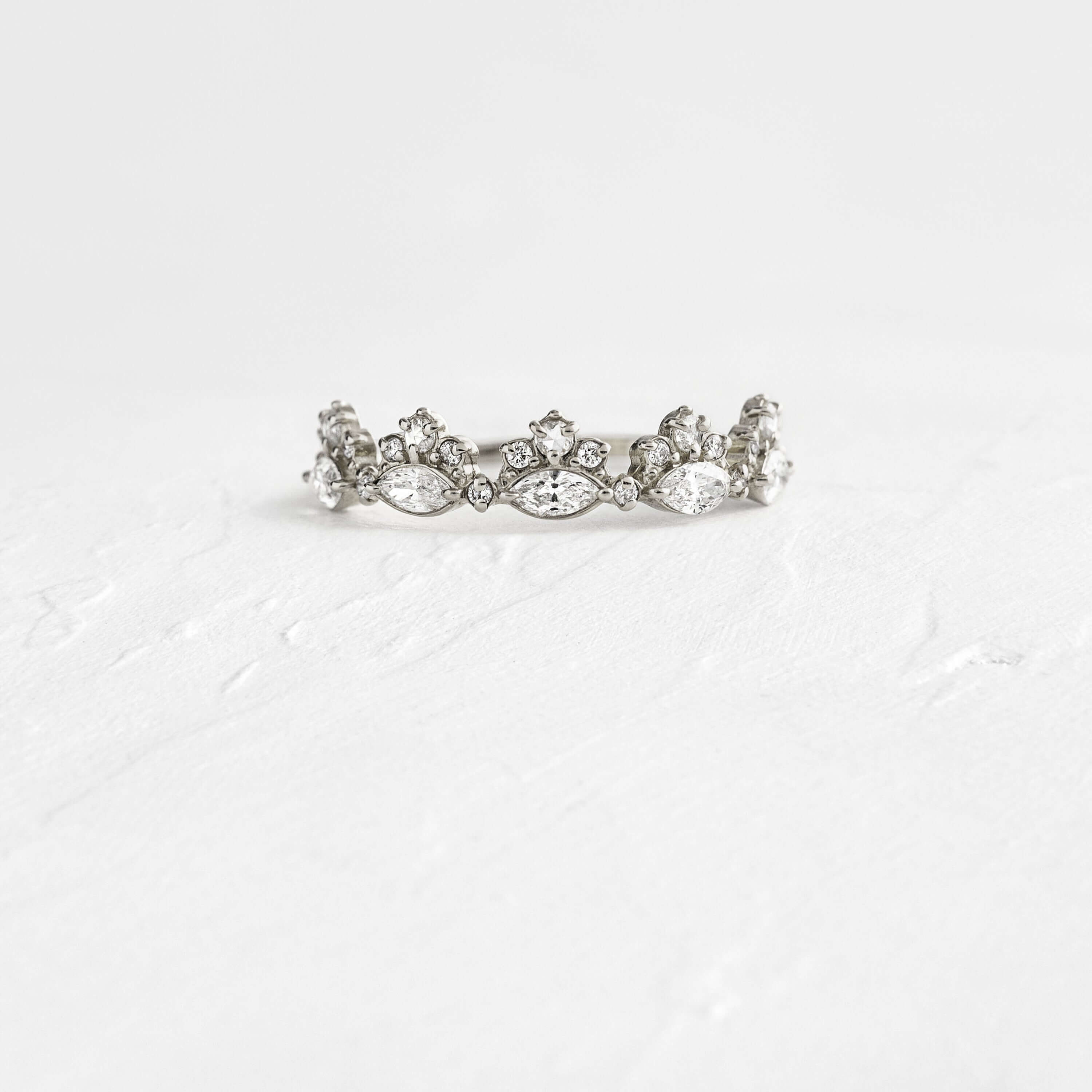 Aime Set Black (Chantilly / Black Band) main image 1