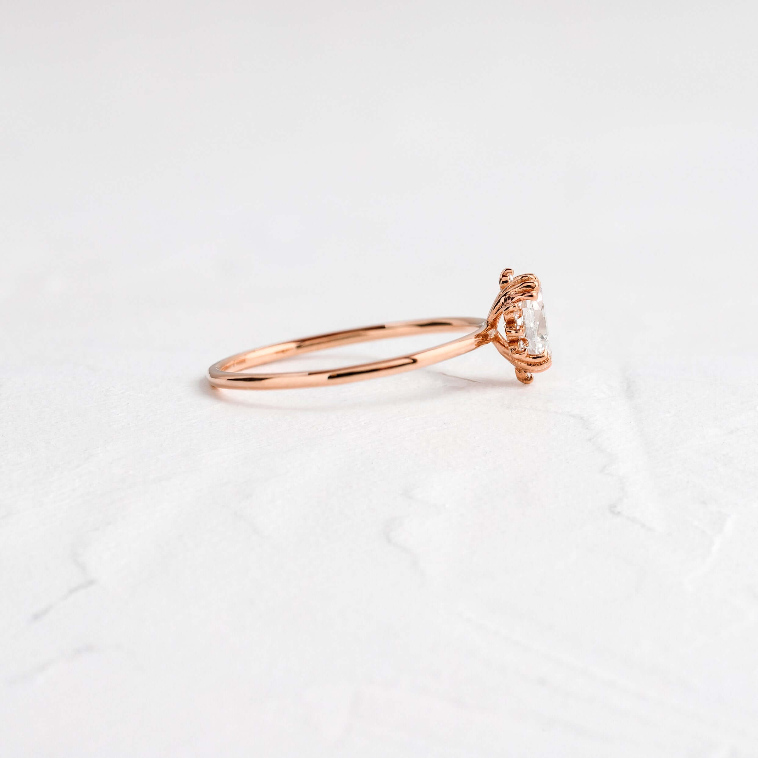 Silicone Makes for the Perfect Travel Engagement Ring | QALO