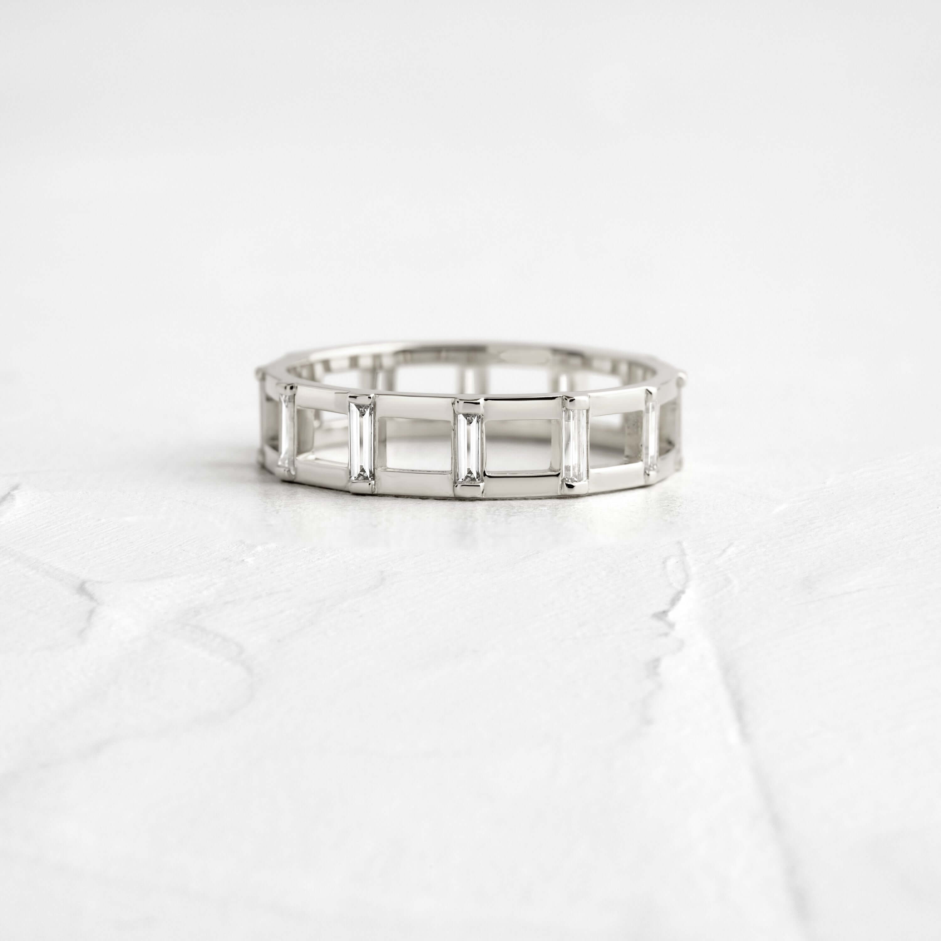 Platinum Shipping        Logistics Limited