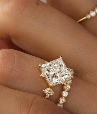 Princess Cut 2 Carat Diamond Engagement Ring with Side Diamonds in Pla –  NAGI